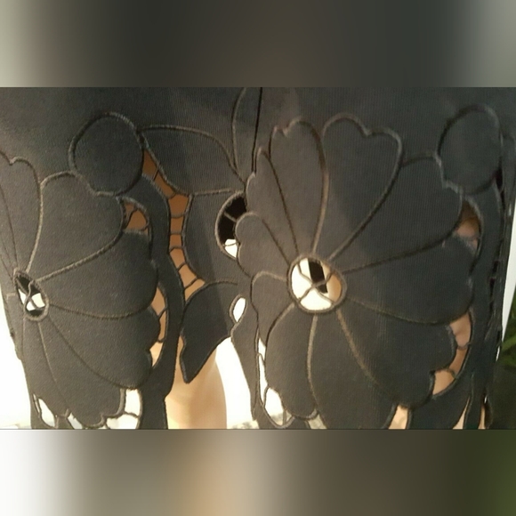 ♧$3,790 OSCAR DE LA RENTA NEW 2020 BLACK FLOWER CUT OUT KNIT DRESS US M L - Picture 11 of 14